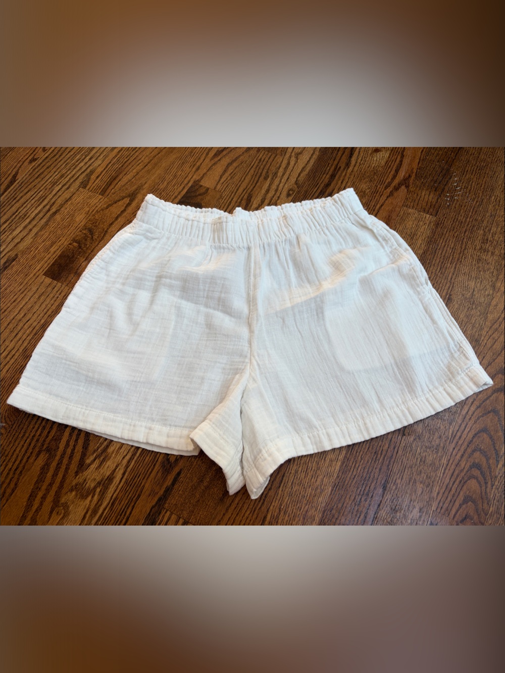 NWT Women's Lightweight White Gauze Drawstring Shorts sz M